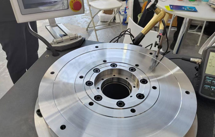 ��HG��Horger & Gassler�����Ա���104318�ڸ߾�����ĥ�D(zhu��n)�_(t��i)�đ�(y��ng)��